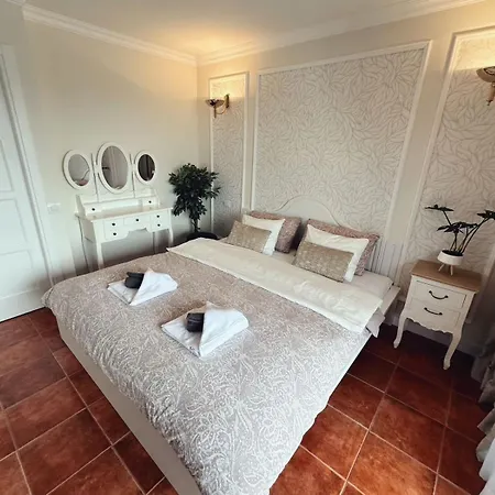 Perla Paraiso Royal *