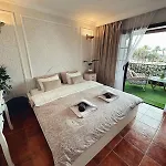Perla Paraiso Royal דירה